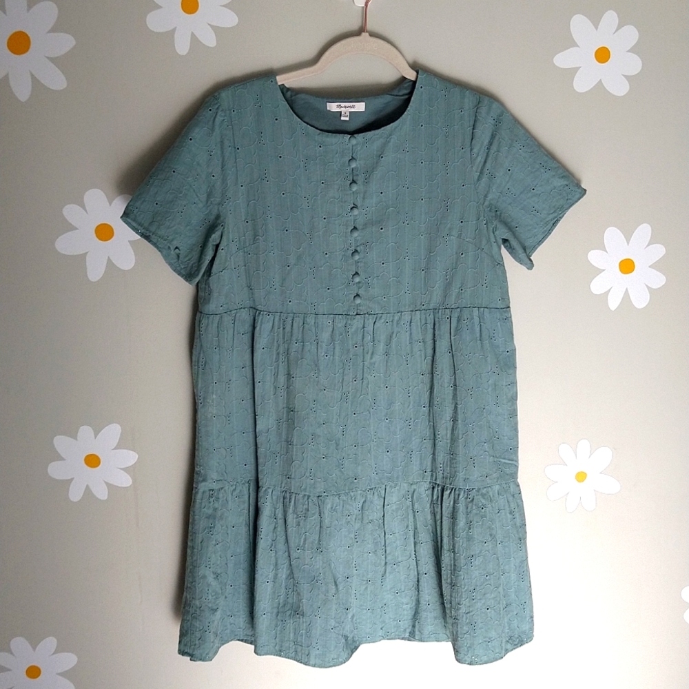 Madewell Embroidered Eyelet Tiered Button-Front Dress in Summer Breeze. - Picture 6 of 12